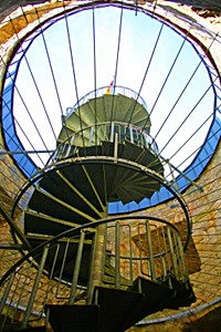 Der Hausmannsturm der heute nur noch als Ruine vorhandenen Burg Liebenburg bietet eine sehr gute Rundumsicht zum Harz und ins Harzvorland