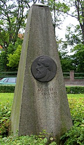 Denkmal für den Kartographen August Petermann, der aus Bleicherode im Harz stammt