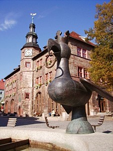 Das Rathaus von Nordhausen wird bereits Mitte des 14. Jahrhunderts erwähnt, der heutige Bau stammt vom Anfang des 17. Jahrhunderts